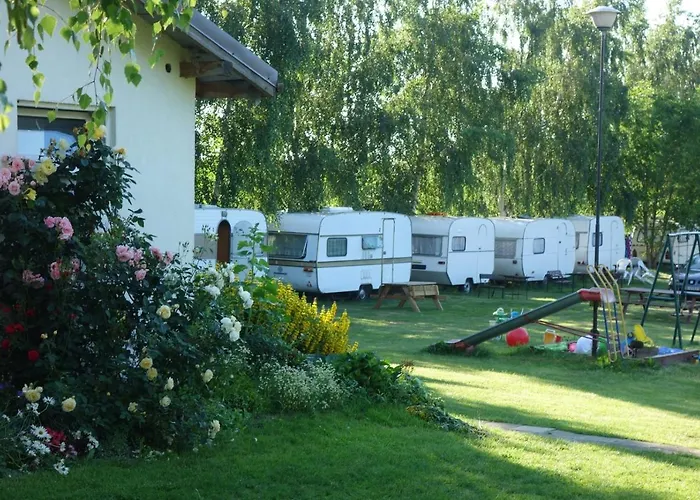 Pod Zaglem Кемпинг Мельно